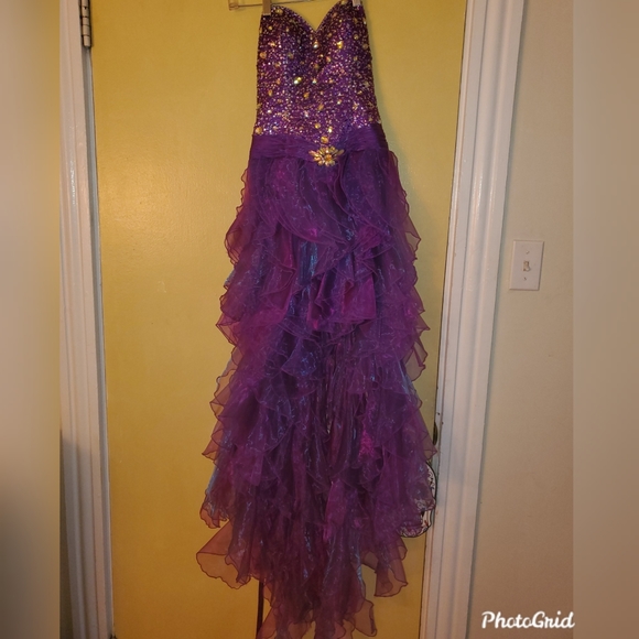 Beaded Mermaid Gown - Picture 3 of 6